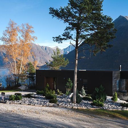Villa Kristina / Andalsnes Torvik ภายนอก รูปภาพ