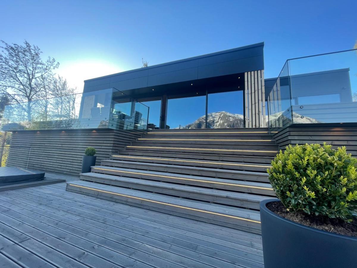 Villa Kristina / Andalsnes Torvik ภายนอก รูปภาพ