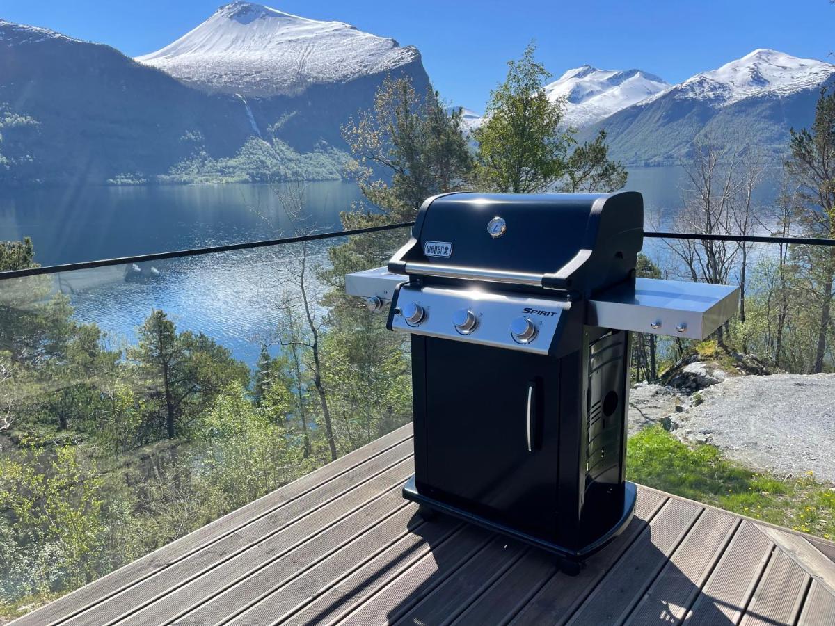 Villa Kristina / Andalsnes Torvik ภายนอก รูปภาพ